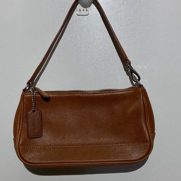 Coach Women's Tan 7785 Hampton Demi Leather Baguette Shoulder Bag - Picture 1 of 11